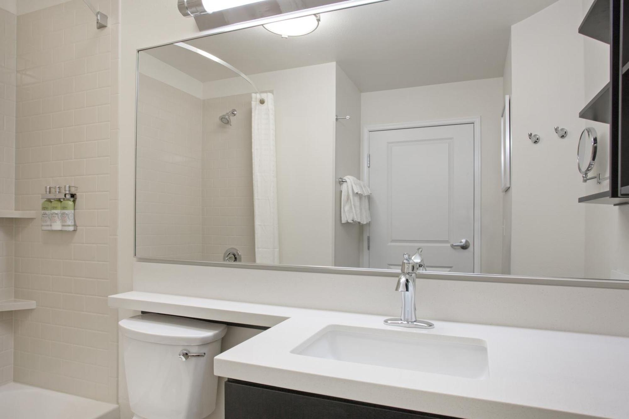 Candlewood Suites Pueblo By Ihg Ngoại thất bức ảnh
