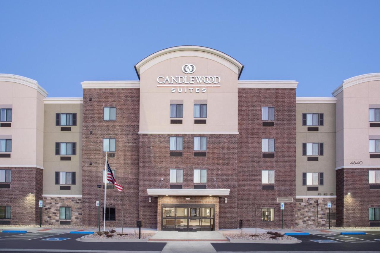 Candlewood Suites Pueblo By Ihg Ngoại thất bức ảnh